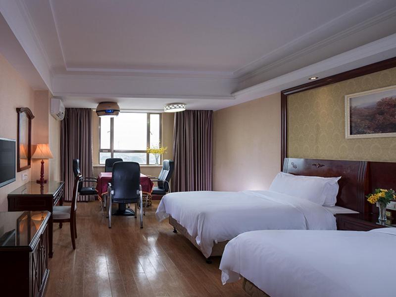 Vienna Hotel Dongguan Chang'An Mid Zhen'An Road מראה חיצוני תמונה